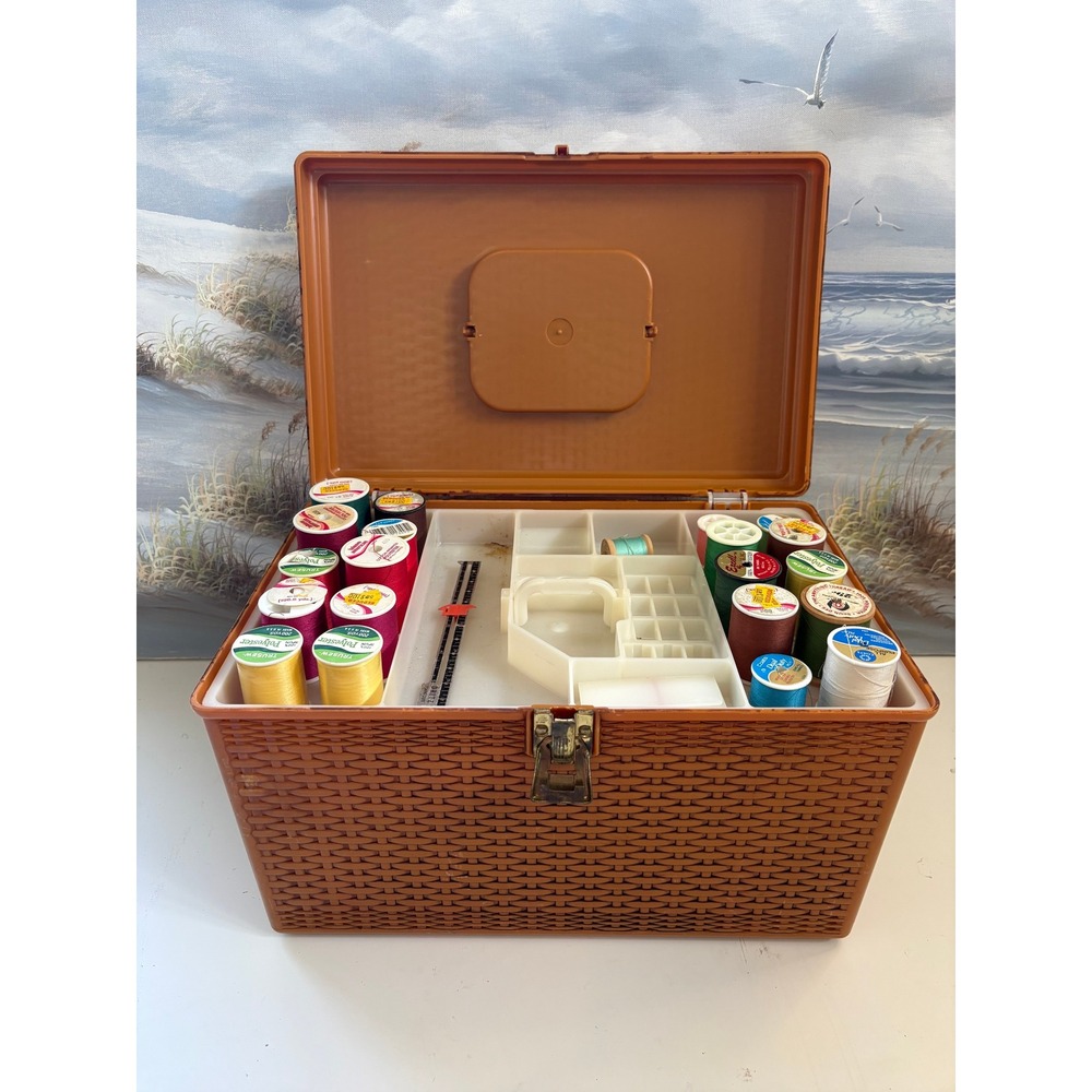 Vintage Burnt Orange Faux Wicker Plastic Sewing Basket Box with Tray & Thread - Picture 2 of 11